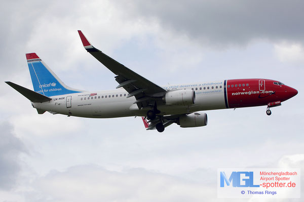 22.06.2014 LN-NGE Norwegian / Unicef B737-8JP/W