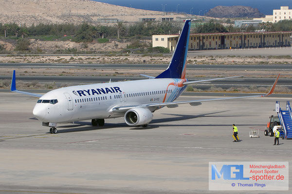 12.07.2014 EI-FED Ryanair B737-8KN/W