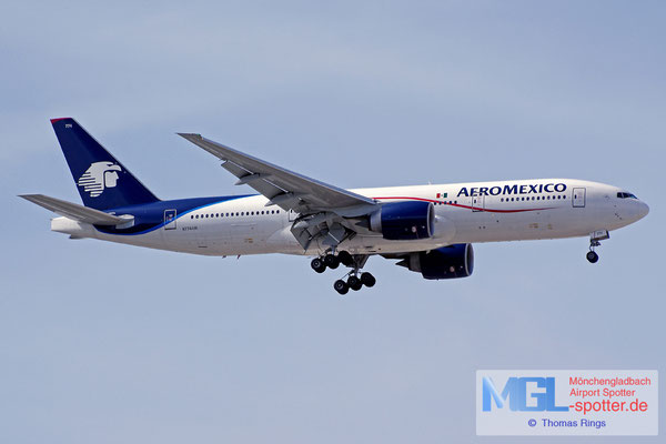 03.04.2015 N774AM AeroMexico B777-2Q8ER