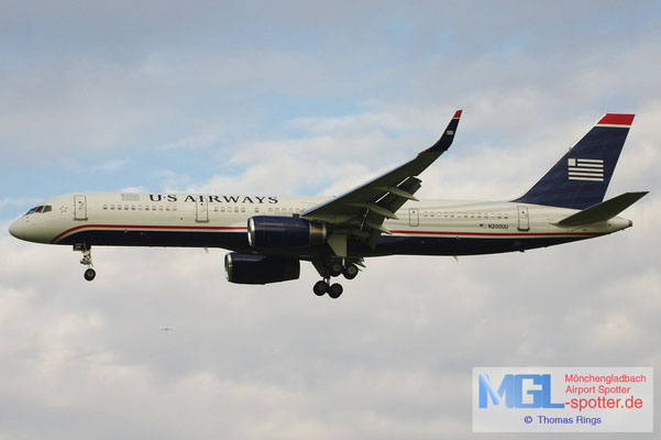 15.07.2012 N200UU US Airways B757-2B7/W