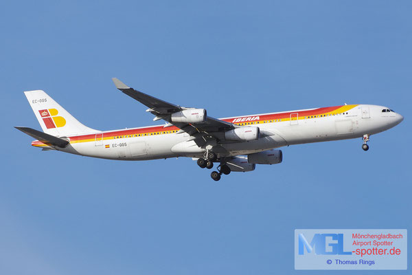 03.04.2015 EC-GGS Iberia A340-313