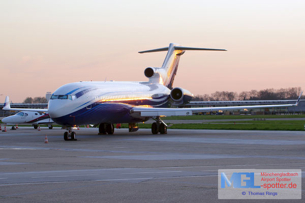 09.04.2015 M-STAR Starling Aviation B727-2X8