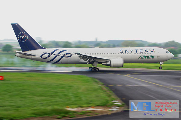 20.05.2013 EI-DBP Alitalia / Skyteam B767-35HER