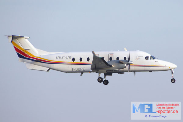 08.04.2015 F-GUPE Hex'Air Raytheon Beech 1900D