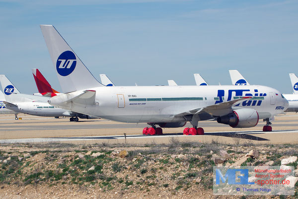 02.04.2015 VP-BAU UTair B767-224ER