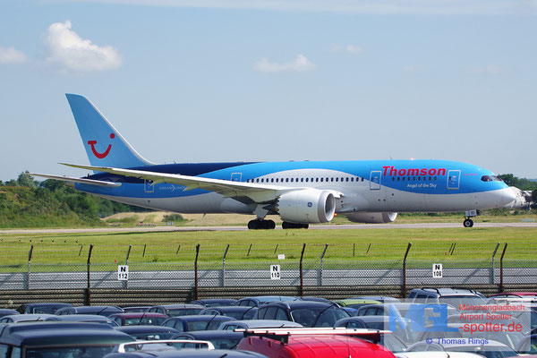 22.06.2014 G-TUID Thomson B787-8