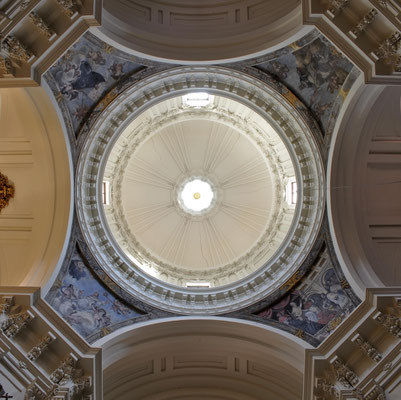 Iglesia de las Calatravas. Madrid. Cúpula.