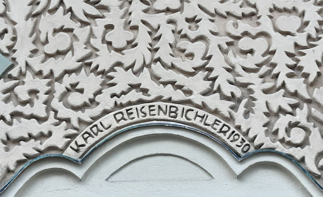 "Der Weg des Brotes", Detail, Sgraffito von Karl Reisenbichler, 1930 ©: Memory Gaps 2023