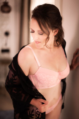 Boudoir The Experience, boudoir noord brabant, boudoirfotoshoot, boudoirsessie, wat kost een boudoirshoot, tilburg eindhoven, uden, nijmegen