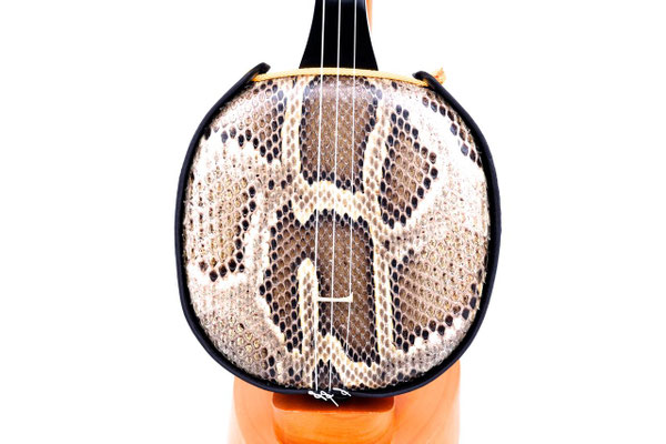 Weissundbrauさま専用 三線　江戸ユナー　完成品にしました。 Weissundbrauさま専用 三線 江戸ユナー 完成品にしました。 製作