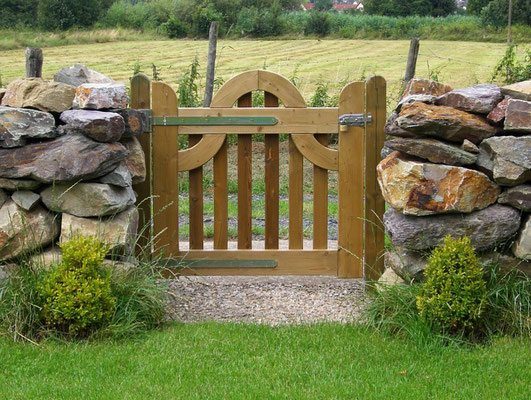 zaunanlagen sichtschutz von gartenpflege franke gartenpflege franke ihr kompetenter partner fur ihren garten
