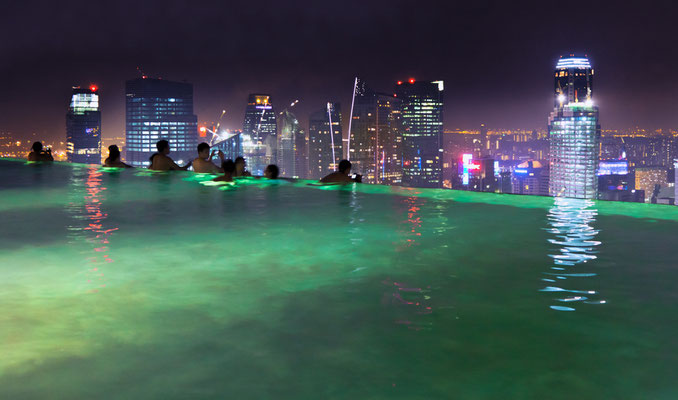 Singapore, Marina Bay Sands Hotel Sky Pool, 2010