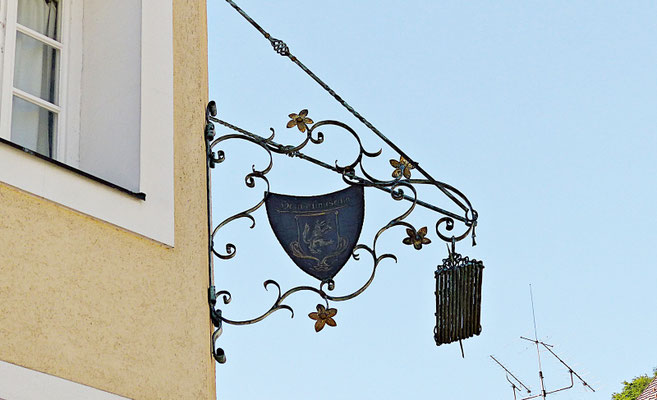 Nasenschild in Wolfratshausen