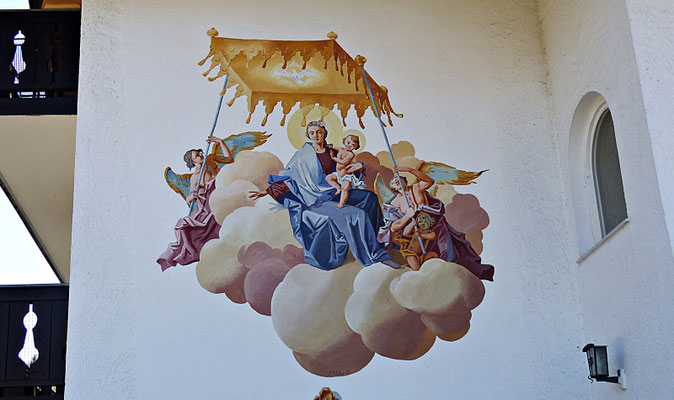 Lüftlmalereien von der Familie Pfeffer