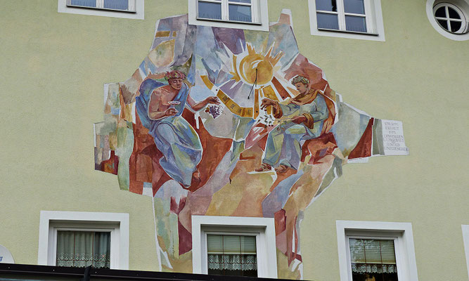 Lüftelbild und Sonnenuhr