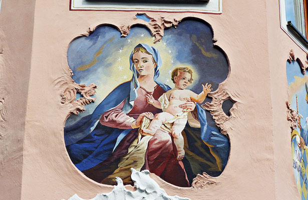 Lüftlmalereien von der Familie Pfeffer