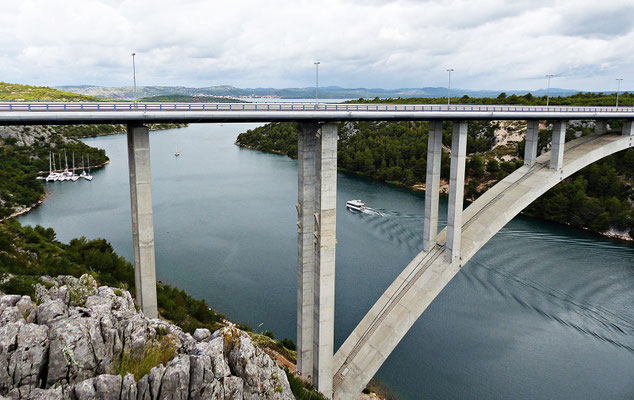 Autobahnbrücke bei Skradin