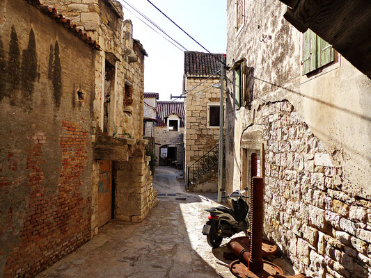 Kaštel Gomilica