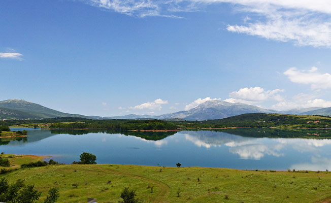 Der Perućko Jezero