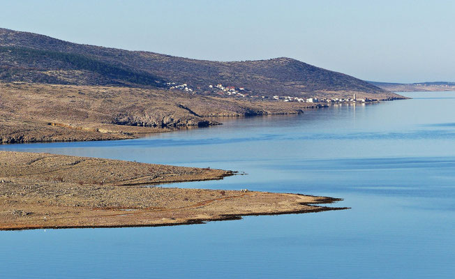Der Kanal von Starigrad Paklenica
