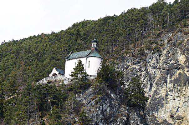 Burg bei Zirl