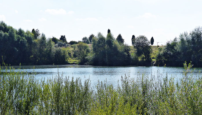 Badesee in Graben