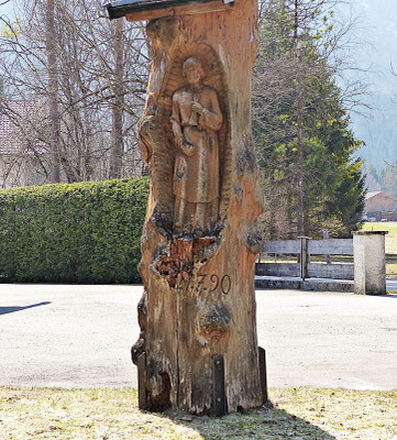 Holzschnitzkunst
