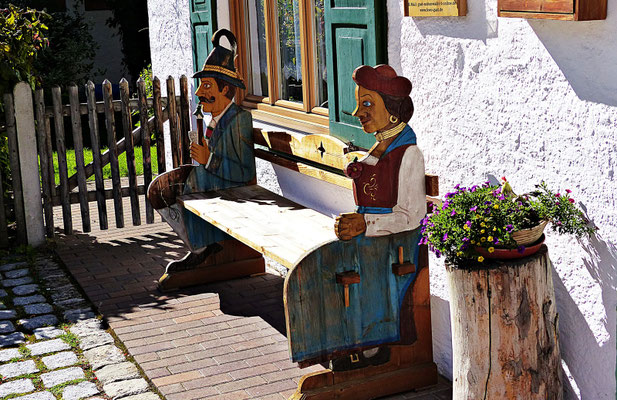 Holzschitzerei in Mittenwald