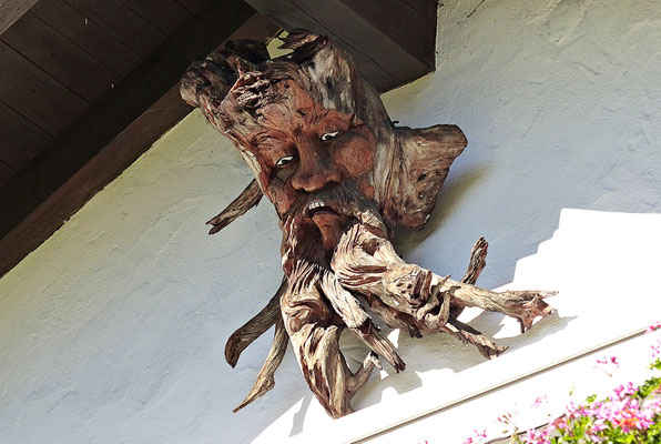 Holzschitzerei in Oberammergau