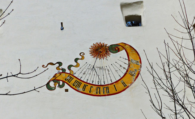 Sonnenuhr