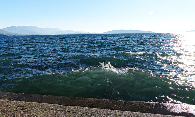 Spaziergang am Meer entlang