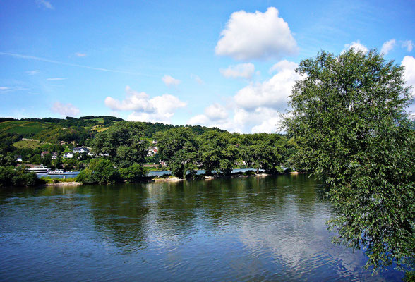 Beim schönen Rhein