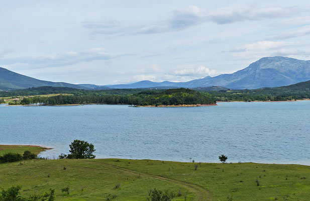Der Peruća Stausee