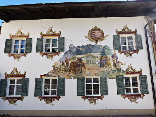 Lüftlmalereien von der Familie Pfeffer