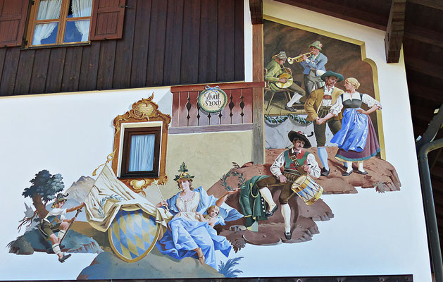 Lüftlmalereien von der Familie Pfeffer
