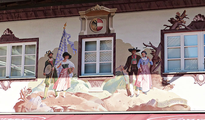 Lüftlmalereien von der Familie Pfeffer