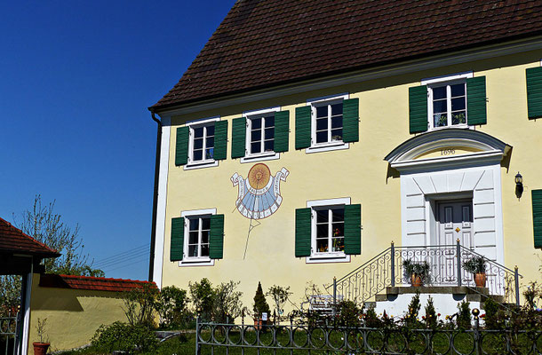 Sonnenuhr in Bayern