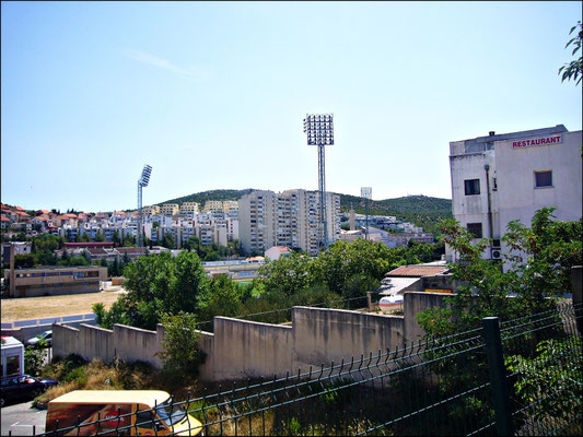 Fußballstadion