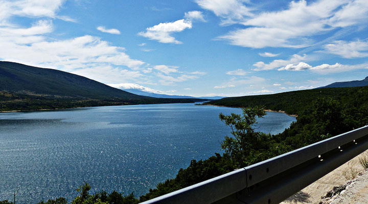 Der Perućko Jezero