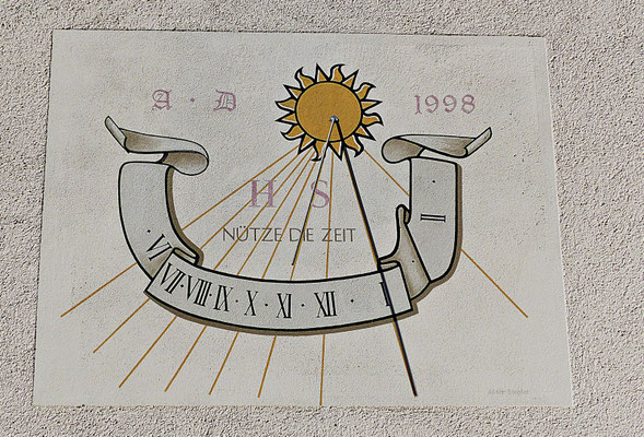 Sonnenuhr