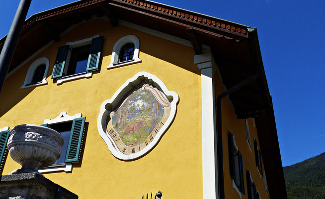 Sonnenuhr