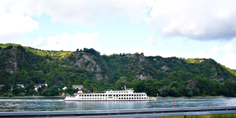 Beim schönen Rhein