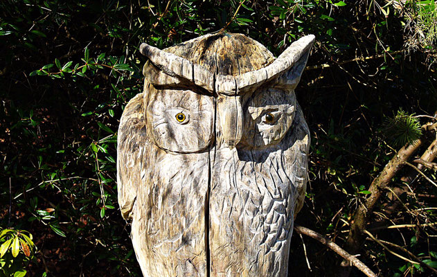 Holzschnitzerei im Botanischen Garten Augsburg