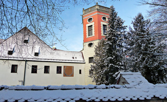 Beim roten Tor
