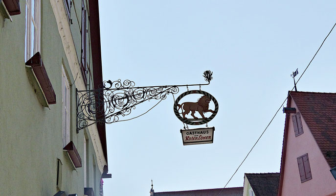 Nasenschild in Nördlingen