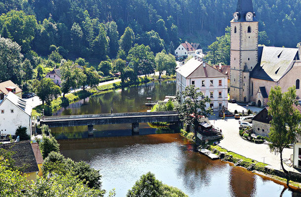 Aussicht von der Burg auf den Ort