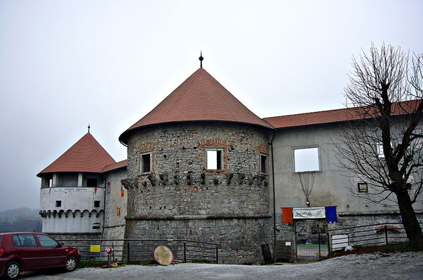 Die Burg in Žužemberk