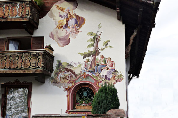 Lüftlmalereien von der Familie Pfeffer