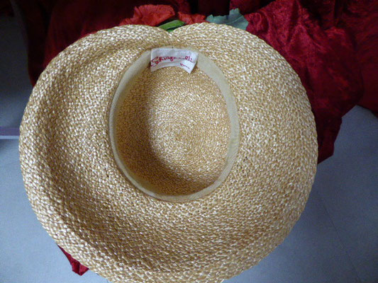 ELSA SCHIAPARELLI straw hat, fabulous condition, size 22. €490