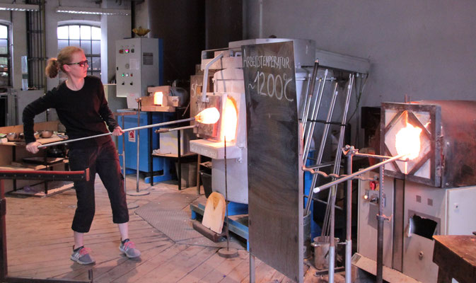 Glasmasse balancieren